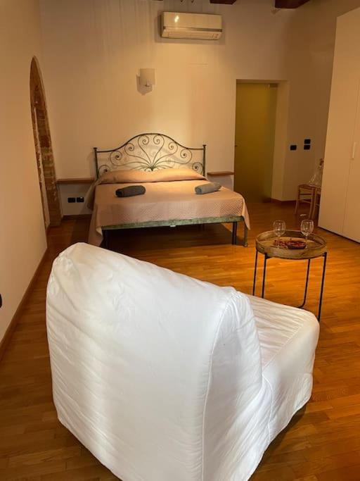 Il Grappolo D'Alba Apartment Exterior foto